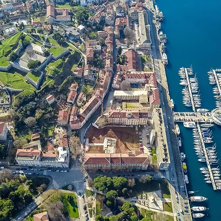 Adria Konukevi Pula