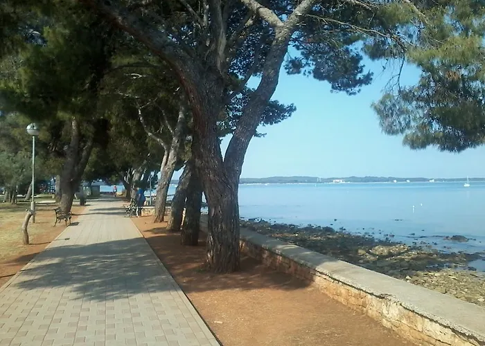 Adria Πανσιόν