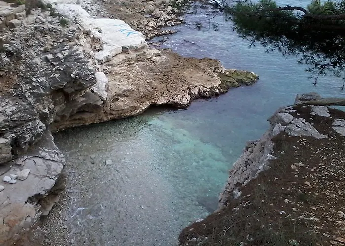 Adria Πανσιόν Πούλα