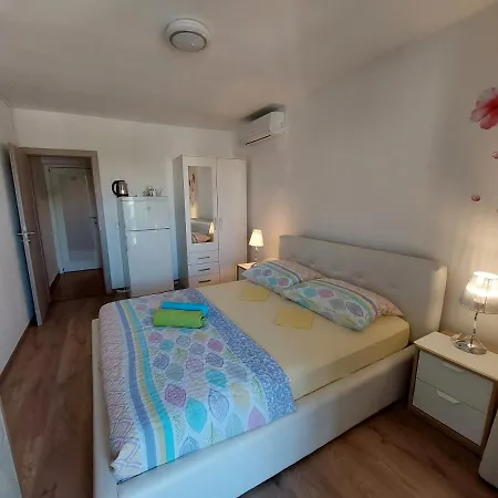 Adria Pula
