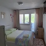 Guesthouse Adria 3* Pula