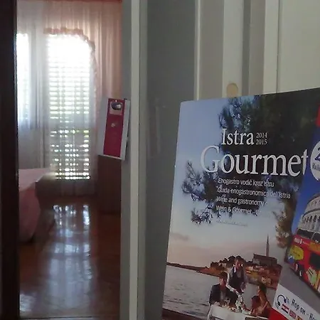 ゲストハウス Adria